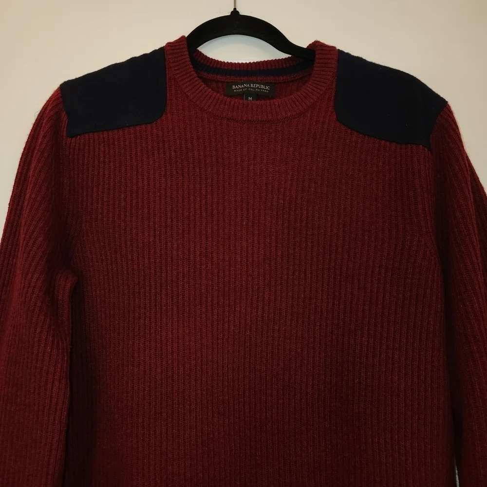 Banana Republic Burgundy Crew Neck Sweater Size M Wool Italian Yarn Elbow Patch